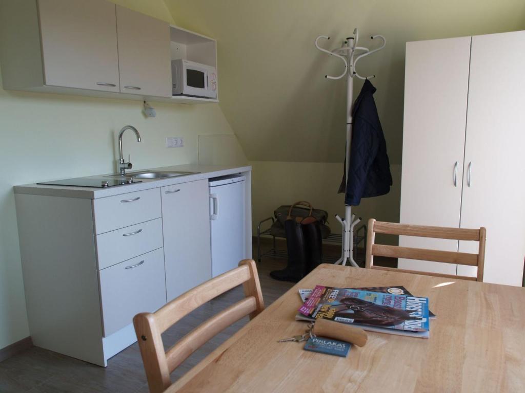 Maria Talu Guesthouse Pootsi Ruang foto